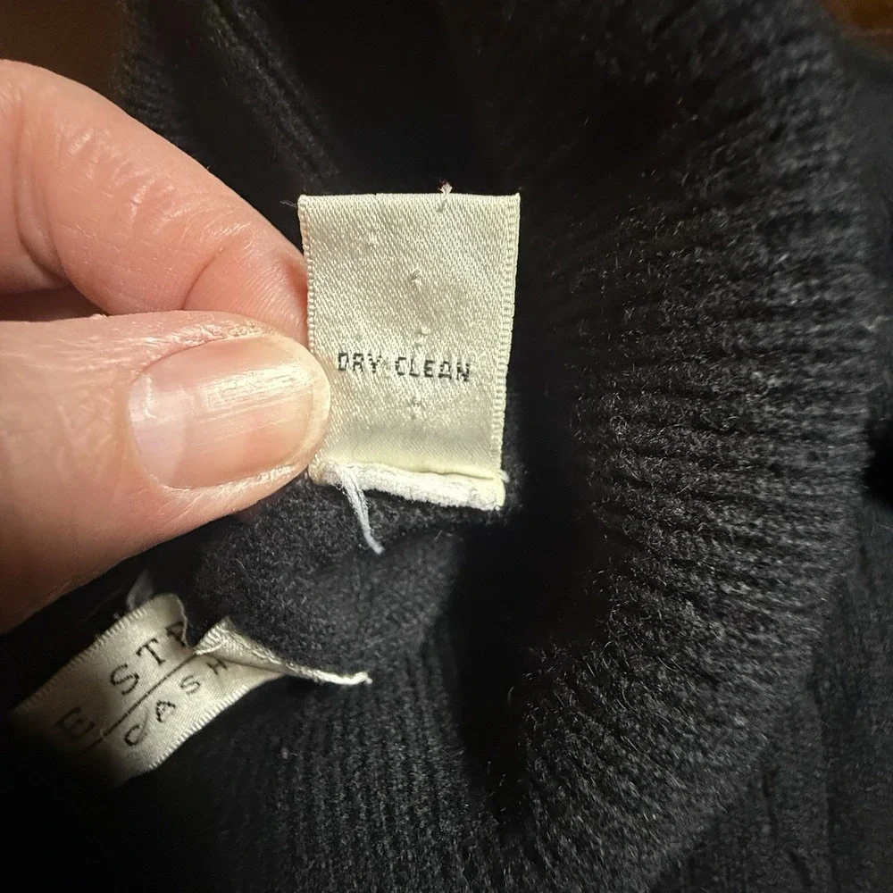 Valerie‎ Stevens Two Ply Cashmere Black Turtleneck Sweater Cable Knit Large VTG